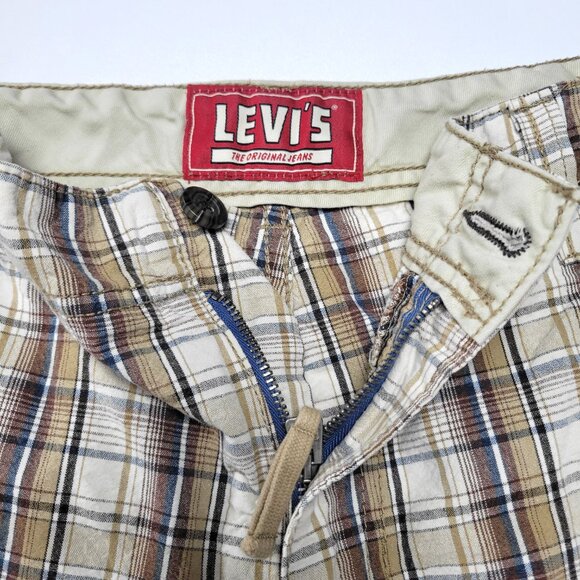 Levi’s Cargo Shorts Size 36 Plaid 100% Cotton Tan White Brown 11” Inseam - Picture 5 of 11